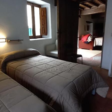 Albergue Turistico "San Blas" De Oliva De Plasencia Εξωτερικό φωτογραφία