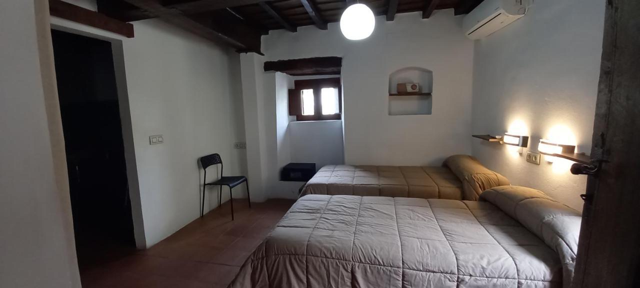 Albergue Turistico "San Blas" De Oliva De Plasencia Εξωτερικό φωτογραφία