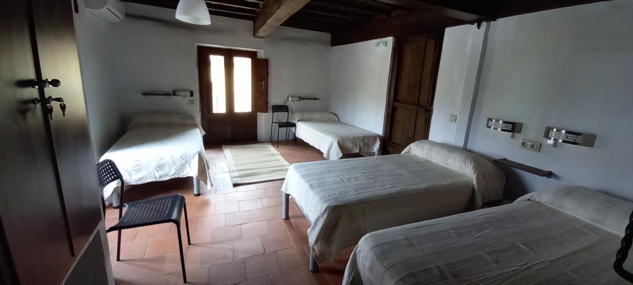 Albergue Turistico "San Blas" De Oliva De Plasencia Εξωτερικό φωτογραφία